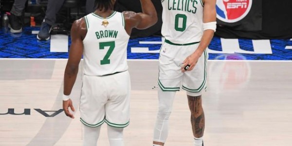 天博资讯中心-半场20分对飚欧文 无缘FMVP？塔图姆一心只想赢