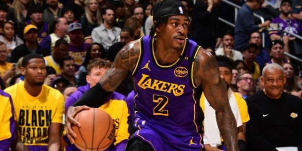 19战15胜联盟第一！两大铁闸改变湖人：防守升第一